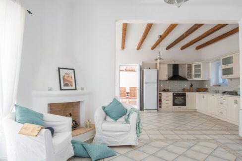 Villa in Paros in complex for sale, Paros Properties in Greece, Buy House in Paros Island 22