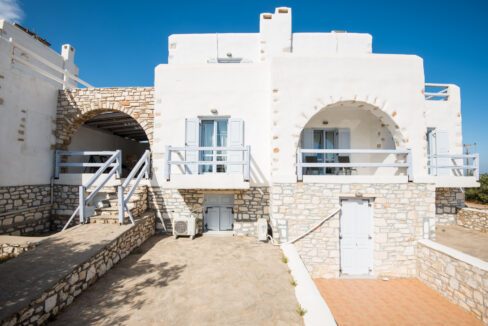 Villa in Paros in complex for sale, Paros Properties in Greece, Buy House in Paros Island 23