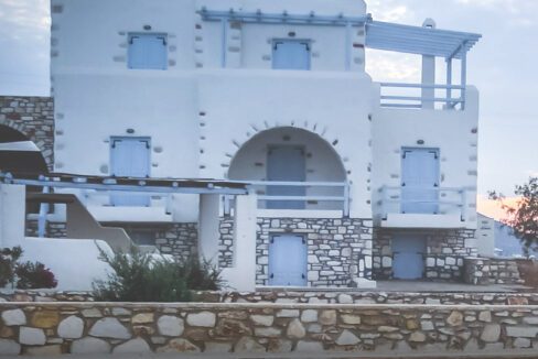 Villa in Paros in complex for sale, Paros Properties in Greece, Buy House in Paros Island 26