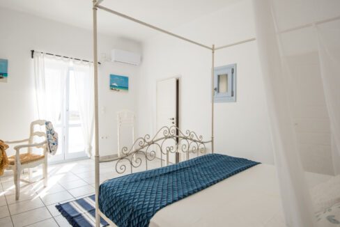 Villa in Paros in complex for sale, Paros Properties in Greece, Buy House in Paros Island 7