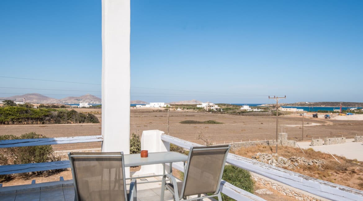 Villa in Paros in complex for sale, Paros Properties in Greece, Buy House in Paros Island 9