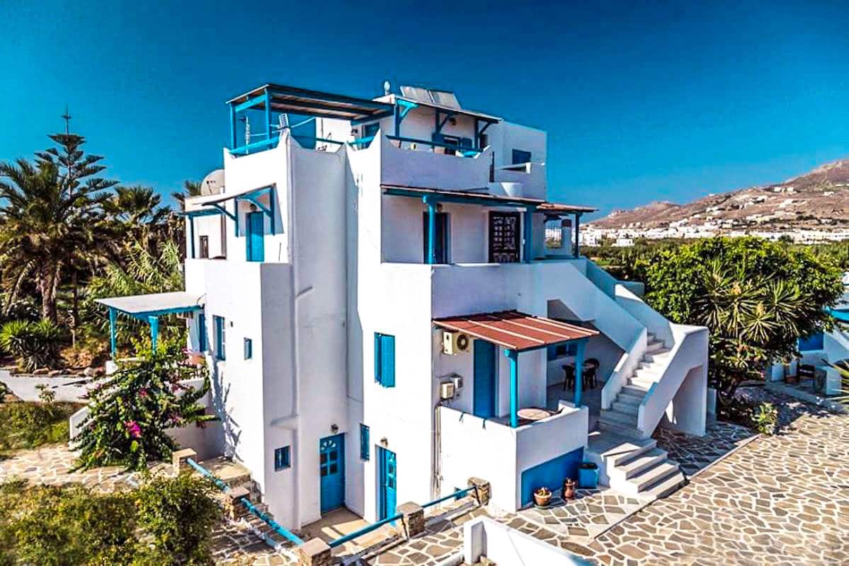 14 Apartments Hotel in Naxos Cyclades Greece