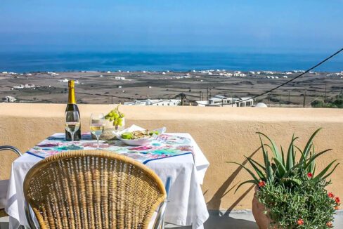 Apartments for Sale in Santorini Finikia, Villa for sale Santorini 1