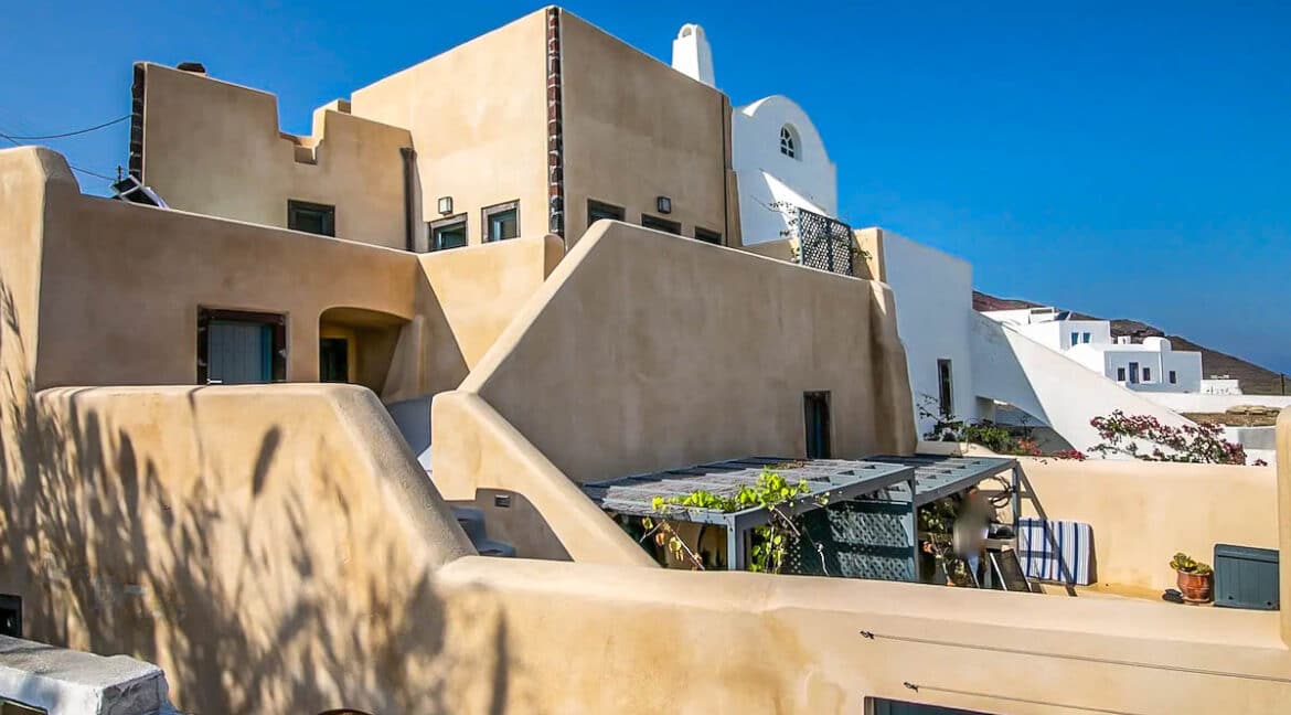 Apartments for Sale in Santorini Finikia, Villa for sale Santorini 4