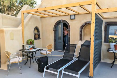 Apartments for Sale in Santorini Finikia, Villa for sale Santorini A 1