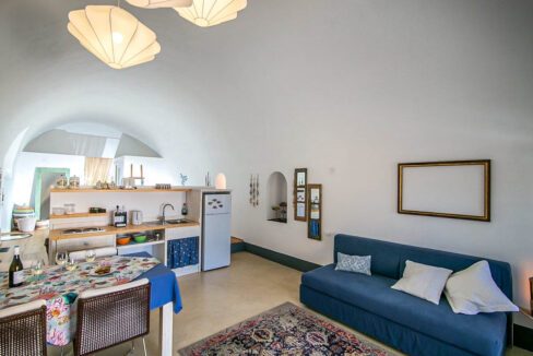 Apartments for Sale in Santorini Finikia, Villa for sale Santorini B 6
