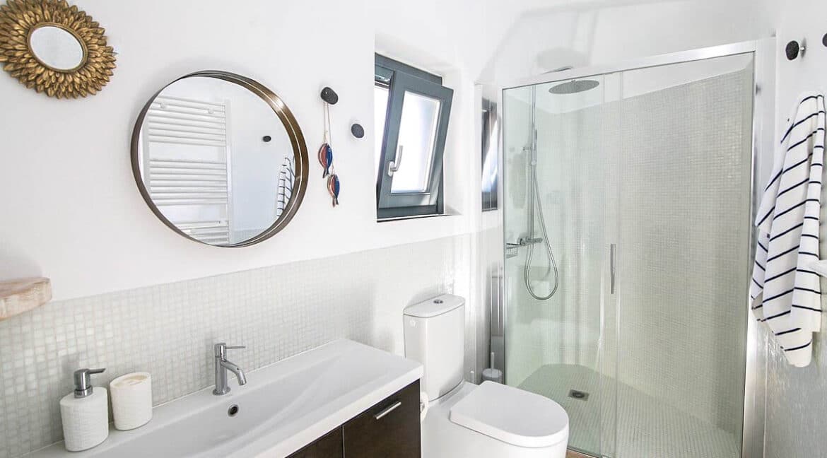 Apartments for Sale in Santorini Finikia, Villa for sale Santorini C 7