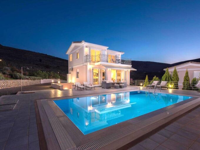Economy Houses by the sea Mainland Greece, Sea View Property in Mainland Greece
