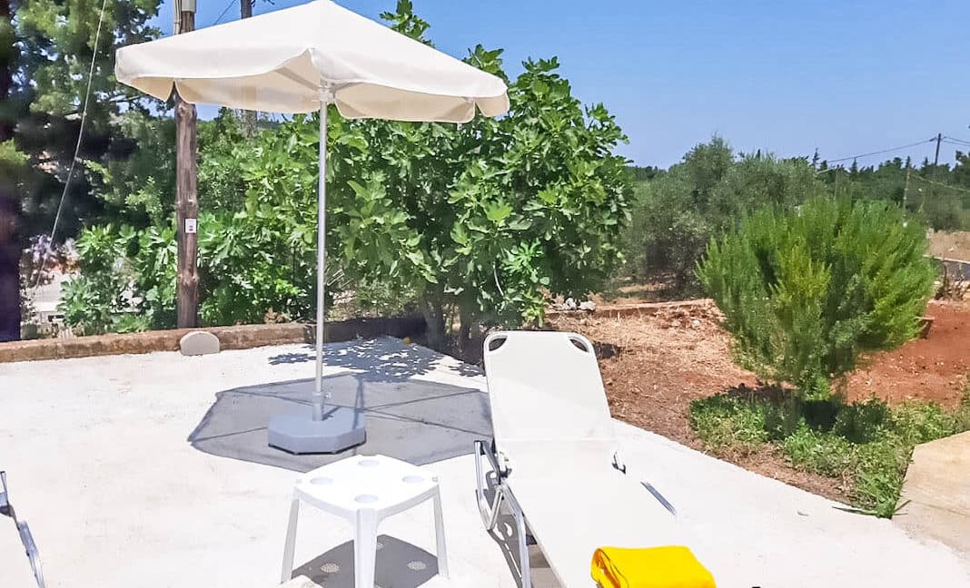 House for Sale West Crete, Economy Houses in Greek Islands. Property in Crete Greece for Sale 1