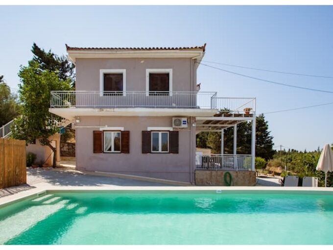 House for Sale West Crete, Economy Houses in Greek Islands. Property in Crete Greece for Sale