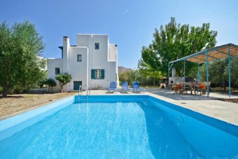 House for Sale with Pool in Naxos Island in Greece. Properties in Cyclades Greece. Naxos Island Property 1