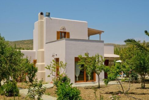 House for Sale with Pool in Naxos Island in Greece. Properties in Cyclades Greece. Naxos Island Property 6