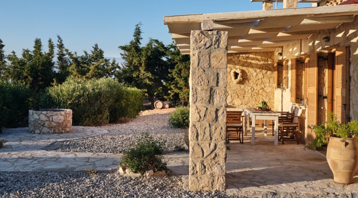 Seafront villa in Zakynthos for sale, Property Zakynthos Greece 11