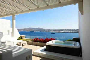 House for sale with Sea Views in Mykonos