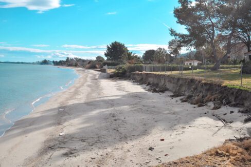 Seafront House Chalkidiki for sale, Seafront Property in Pefkohori Halkidiki Greece for sale