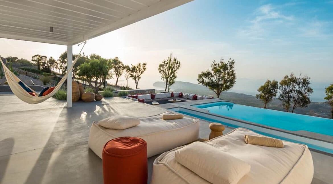 Luxury suites in Santorini Greece for sale, Santorini Villa for Sale, Santorini Property for Sale 1