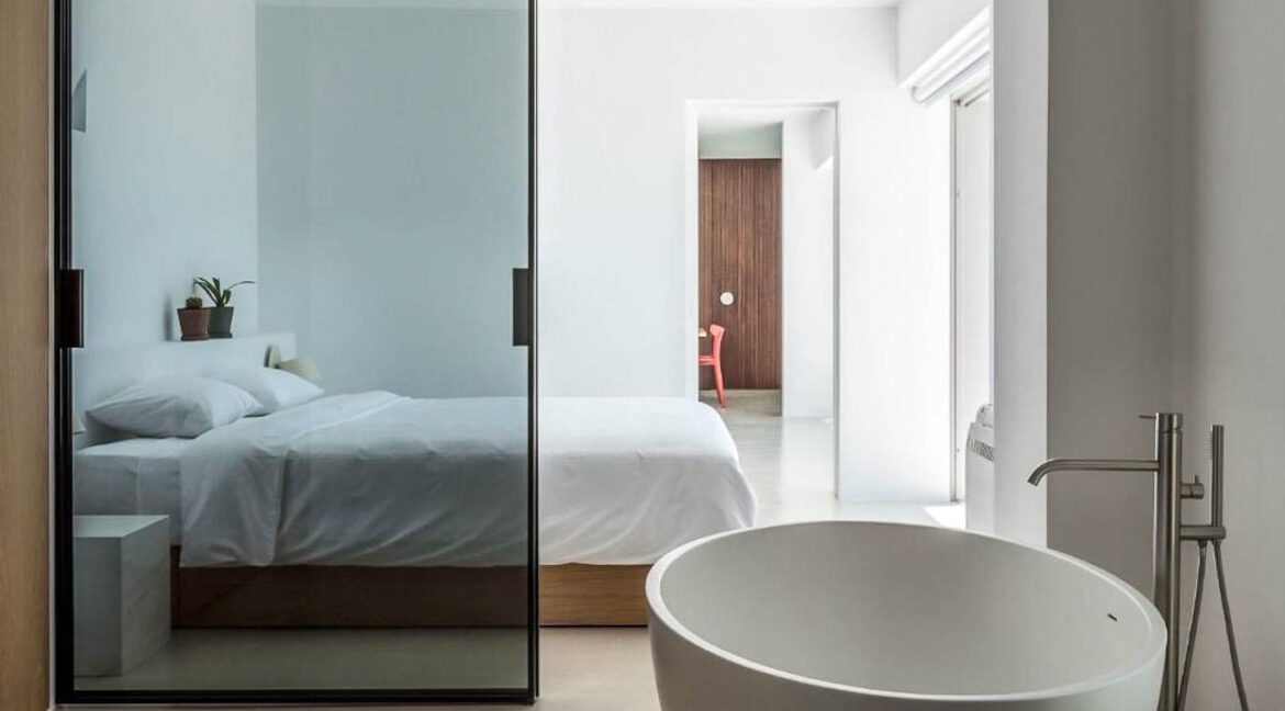 Luxury suites in Santorini Greece for sale, Santorini Villa for Sale, Santorini Property for Sale 10