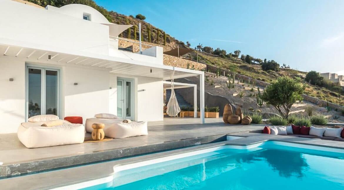 Luxury suites in Santorini Greece for sale, Santorini Villa for Sale, Santorini Property for Sale 13