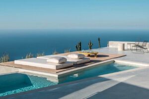 Luxury suites in Santorini Greece for sale, Santorini Villa for Sale, Santorini Property for Sale