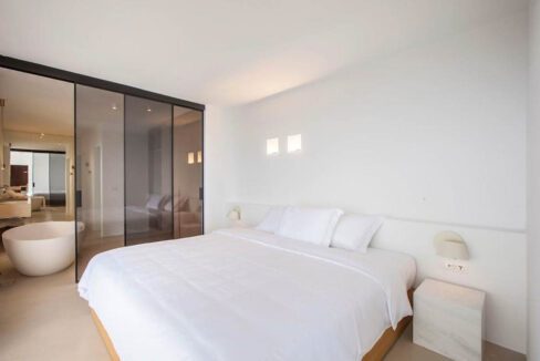 Luxury suites in Santorini Greece for sale, Santorini Villa for Sale, Santorini Property for Sale 4