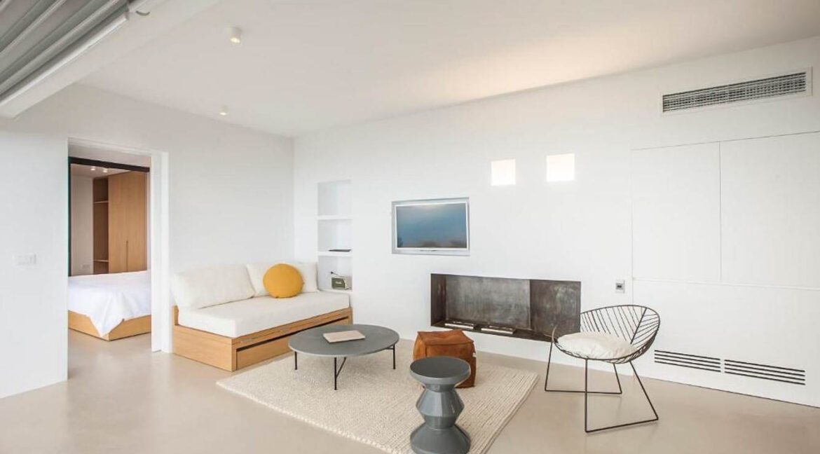 Luxury suites in Santorini Greece for sale, Santorini Villa for Sale, Santorini Property for Sale 5