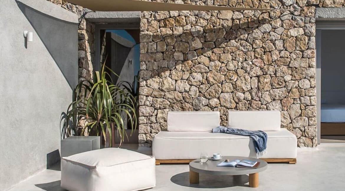 Luxury suites in Santorini Greece for sale, Santorini Villa for Sale, Santorini Property for Sale 8