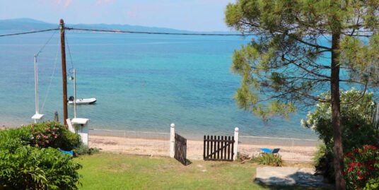 New Seafront House in Halkidiki