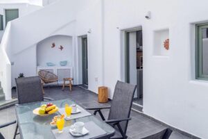 Cave House in Messaria Santorini Greece for sale, House for Sale Santorini Island