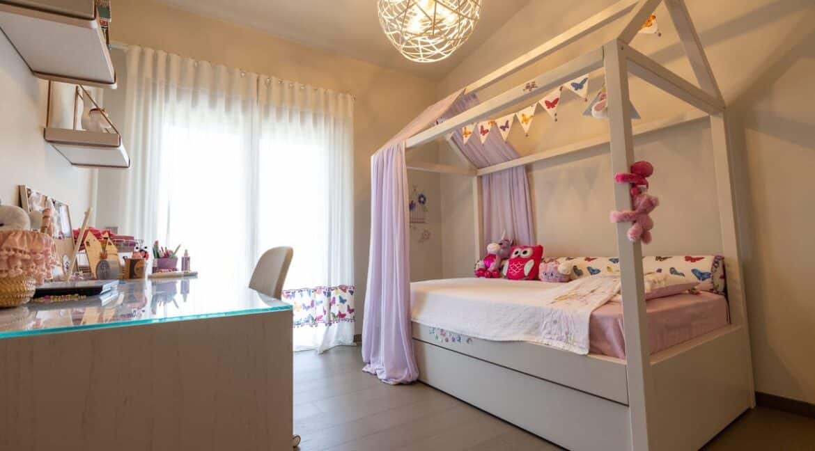 Excellent Property at Voula Athens near the sea, Villa South Athens, Villa with Pool Athens Greece 14