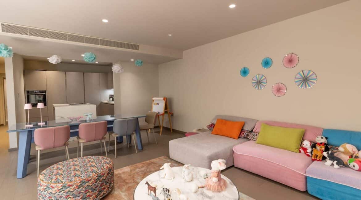 Excellent Property at Voula Athens near the sea, Villa South Athens, Villa with Pool Athens Greece 9