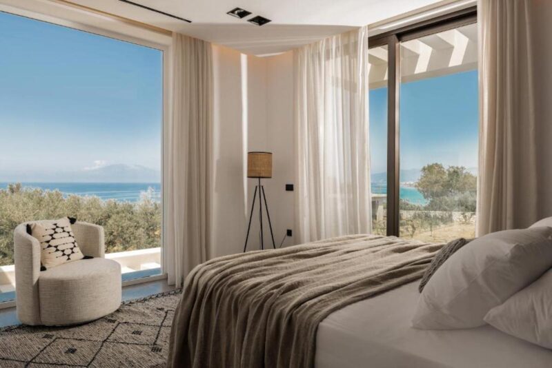 Luxury villa Zakynthos Greece for sale in 37.81708605,20.870248873063,13