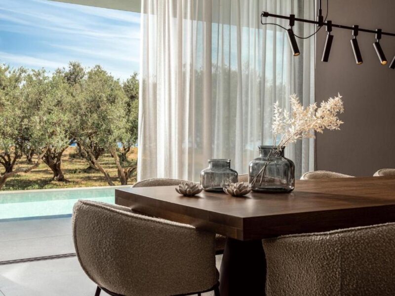 Luxury villa Zakynthos Greece for sale in 37.81708605,20.870248873063,13