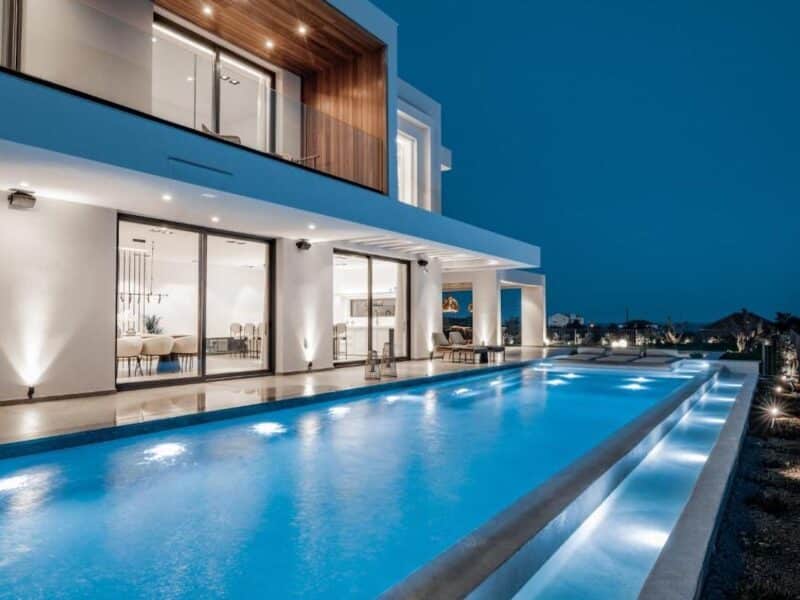Luxury villa Zakynthos Greece for sale in 37.81708605,20.870248873063,13