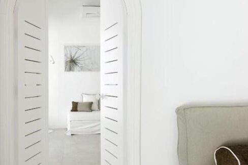 Big house Santorini for sale, Two separate apartments in Santorini Greece for sale 16