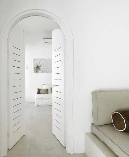 Big house Santorini for sale, Two separate apartments in Santorini Greece for sale 16