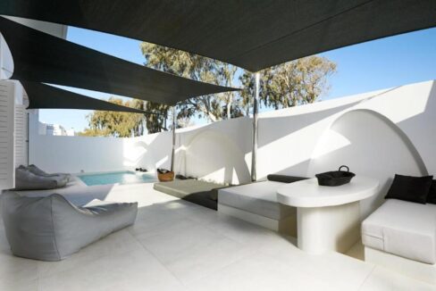 Big house Santorini for sale, Two separate apartments in Santorini Greece for sale 20