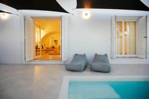 Big house Santorini for sale, Two separate apartments in Santorini Greece for sale