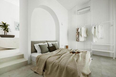 Big house Santorini for sale, Two separate apartments in Santorini Greece for sale 4