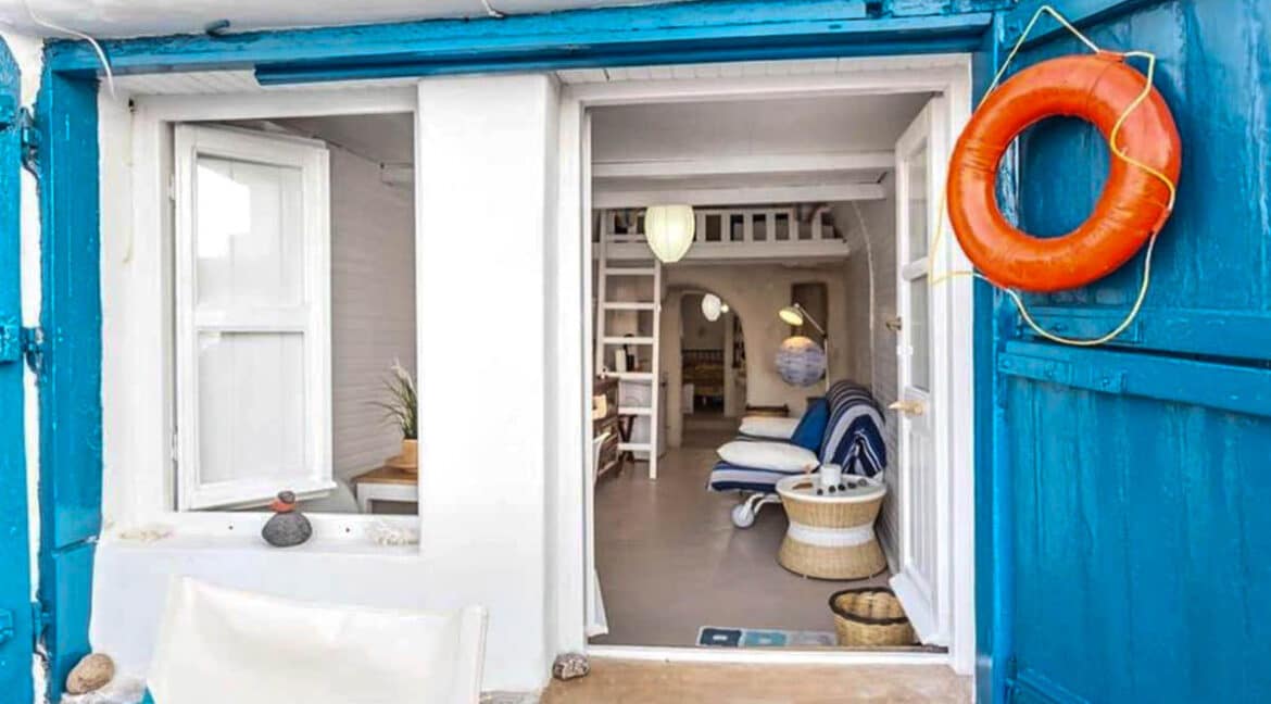 House for sale near Oia Santorini Greece, Property Santorini Island, Buy property Santorini 3