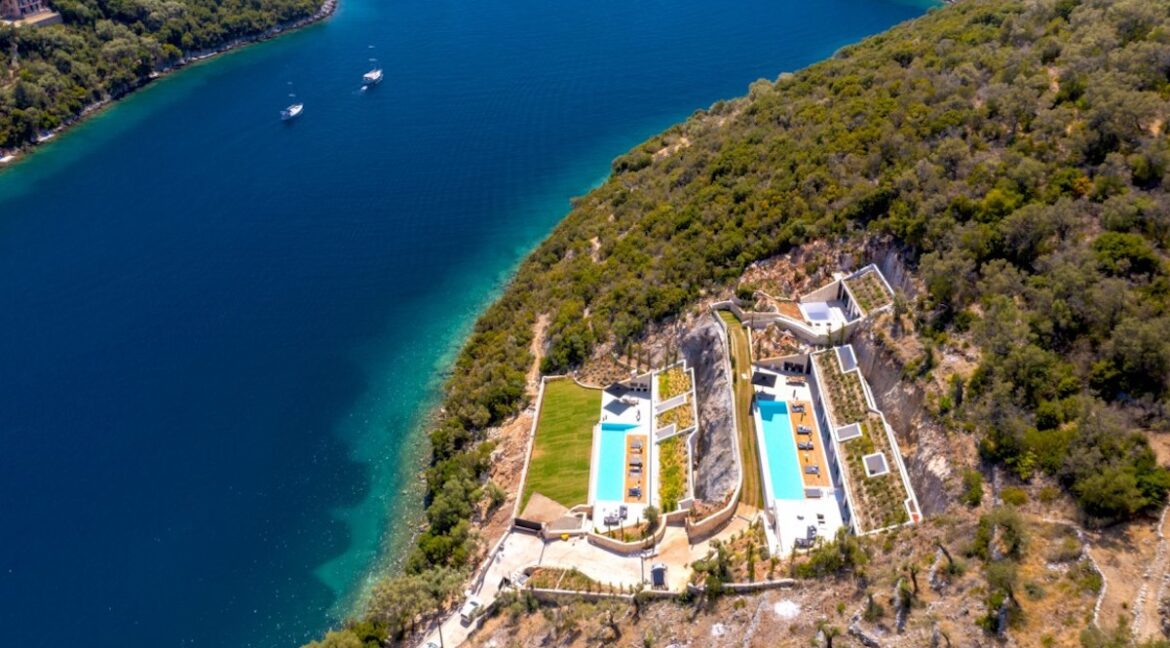 Seafront brand new villas in Lefkada Island Greece with stunning sea views. Luxury Seafront Villas Greece for Sale 3