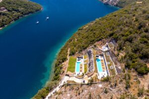 Seafront brand new villas in Lefkada Island Greece with stunning sea views. Luxury Seafront Villas Greece for Sale