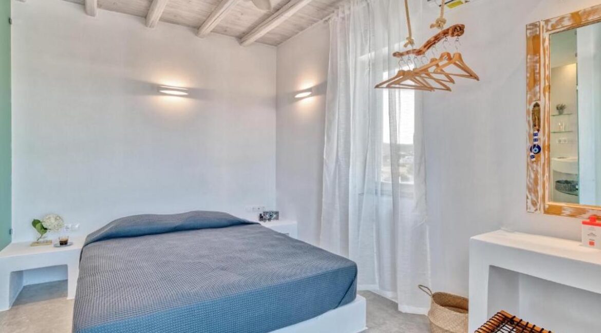 Villa in Paros, Property Paros Greece, Buy Villa in Cyclades Greece 1