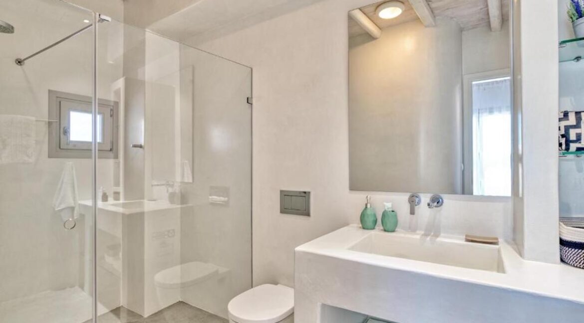 Villa in Paros, Property Paros Greece, Buy Villa in Cyclades Greece 26