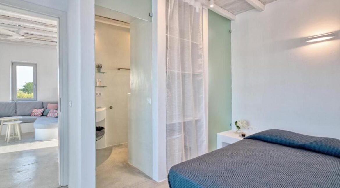 Villa in Paros, Property Paros Greece, Buy Villa in Cyclades Greece 3
