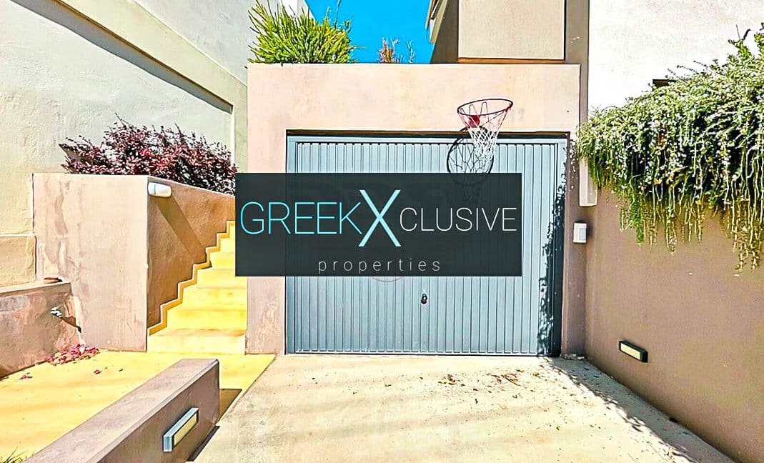Luxurious House with sea view in Athen. Athens Properties by the sea 15