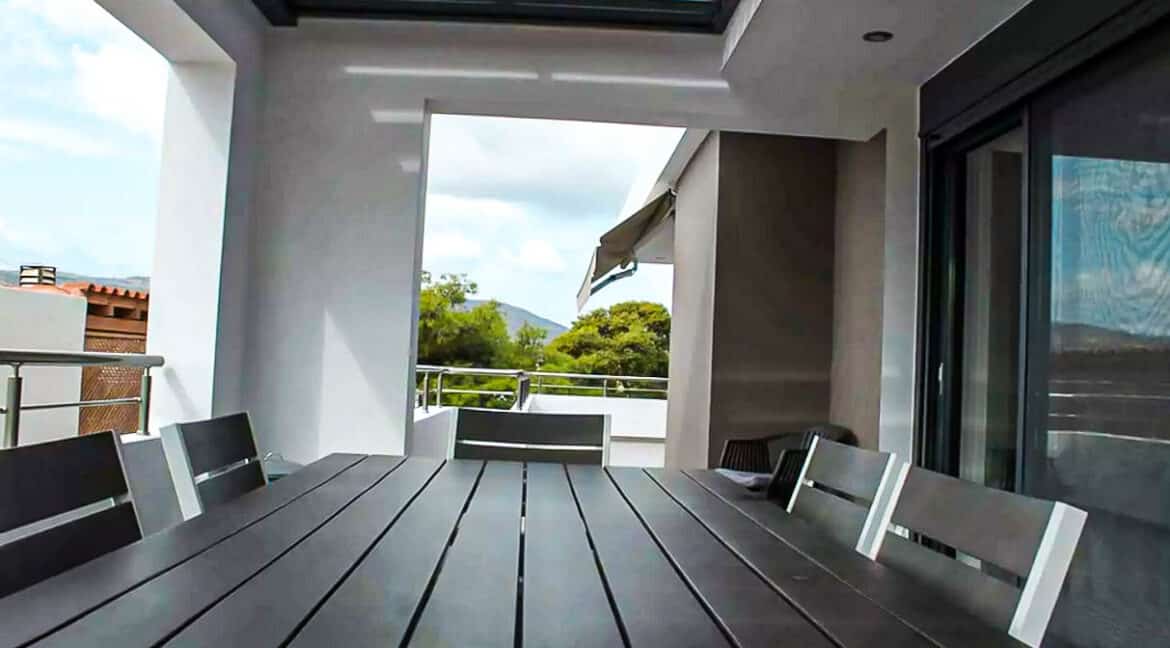Luxurious House with sea view in Athen. Athens Properties by the sea 22