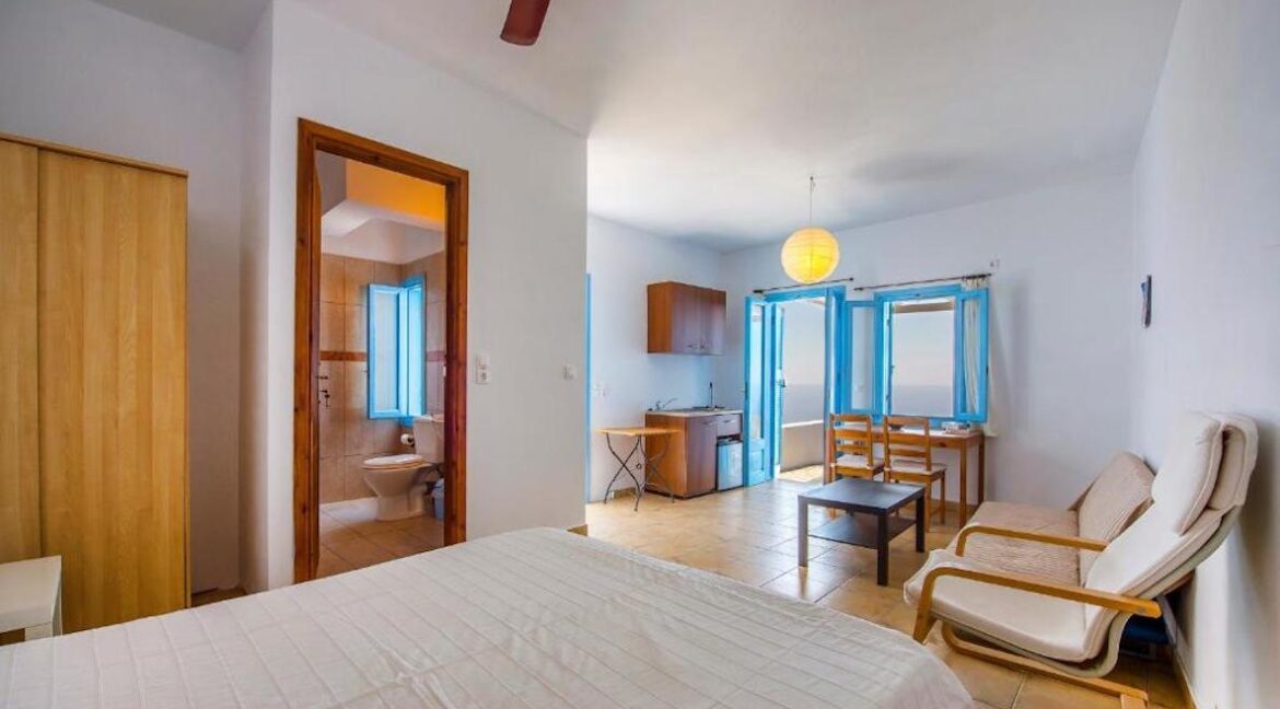 Small Hotel for sale in Cyclades, Buy hotel in Greece 11