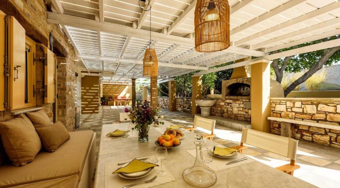 Superb Villa Paros Greece for sale, Luxury Villas Paros Cyclades 1