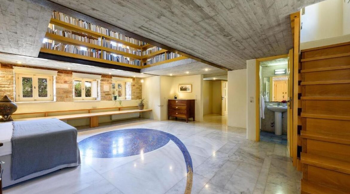 Superb Villa Paros Greece for sale, Luxury Villas Paros Cyclades 5