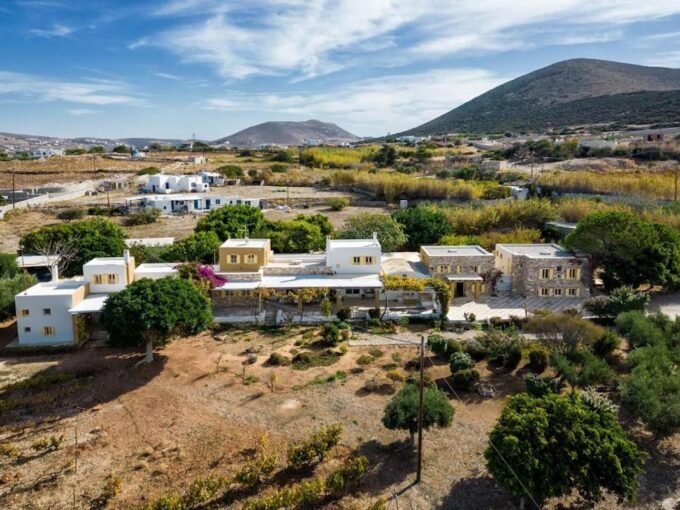 Superb Villa Paros Greece for sale, Luxury Villas Paros Cyclades